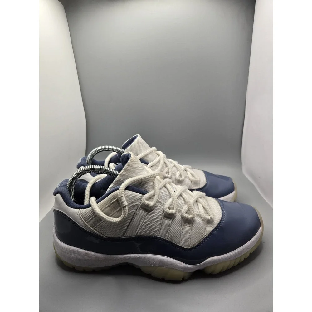 Air Jordan 11 Retro Low Diffused BlueMens Size 8.5  FV5104-104
